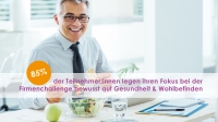 Mann Salat essen Sujet „85% Fokus auf Gesundheit“